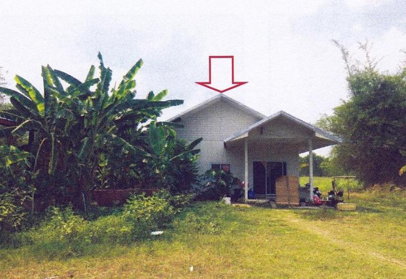 บ้านเดี่ยวหลุดจำนอง ธ.ธนาคารอาคารสงเคราะห์ อุดรธานี  ห้วยสามพาด